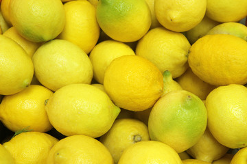 fresh lemons on the market