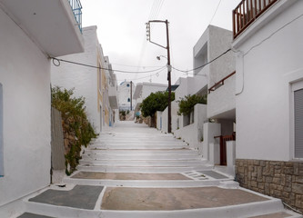 Obraz premium Alley on Milos island
