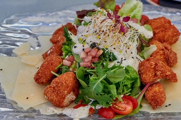 Chicken fried pieces