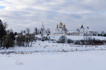Fototapeta premium Mozhaisk. Luzhnetsky monastery