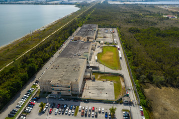 Fototapeta premium Aerial image of prisoners at the Metrowest Detention Center Miami Florida USA