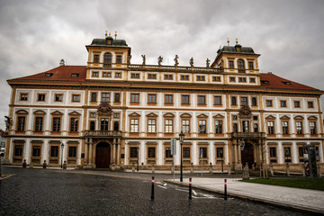 Fototapeta na wymiar Blick auf das Ministerium für Auswärtige Angelegenheiten in Prag Tschechien
