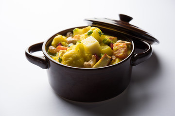 Navratan Korma is a rich, creamy and flavorful Mughlai dish  from India that literally translates to nine-gem curry. The “gems” are the fruits, vegetables and nuts that make up the curry. 