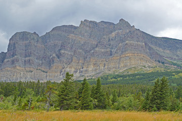 Fototapeta na wymiar Mountain landscape view in Glacier National Park.