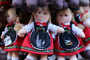 Strasbourg dolls, Alsace dolls