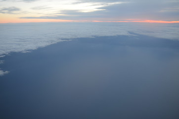 Fototapeta na wymiar Vista aerea delle nubi
