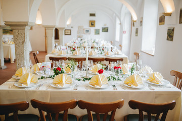 table decoration at a wedding