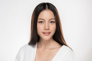 Fototapeta premium Beautiful Young asian Woman with Clean Fresh Skin