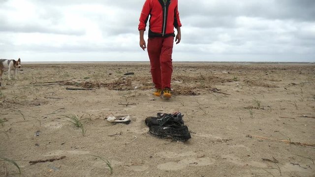 Uomo sopravvissuto alla distruzione del mondo