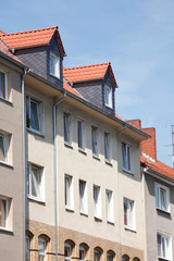 Fototapeta na wymiar Moderne Wohngebäude, Reihenhäuser