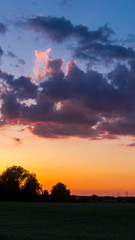 Smartphone HD wallpaper of beautiful sunset near Aholming - Bavaria - Germany