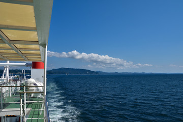 Obraz premium 東京湾フェリーからの眺め