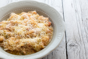 Vegetable soup with cheese