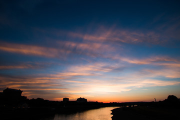 good night my dear flickr buddies! have a great and productive new week!!