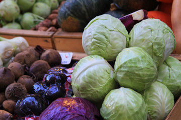 Fototapeta na wymiar Market of vegetables - Beautiful Colors