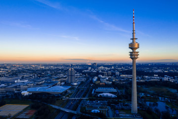 Fototapeta premium Park Olimpijski w Monachium z dronem