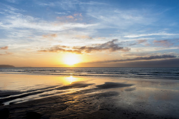 Fototapeta na wymiar Sunset at Raumati beach in New Zealand