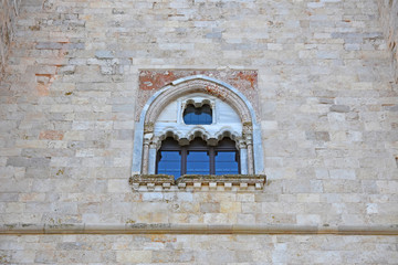 Italy, Castel del Monte, UNESCO heritage site, 13th century fortress