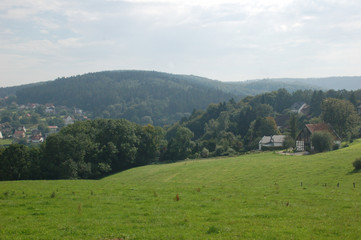 Fototapeta na wymiar Blick vom Hahnberg Richtung Stemberg in Detmold Berlebeck