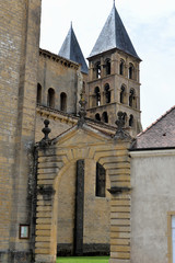 Fototapeta na wymiar église de Parray le Monial