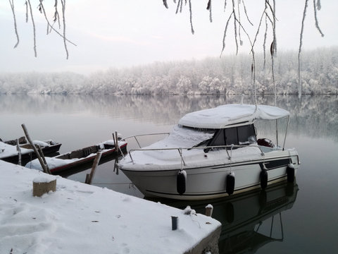 Boat 3
Tisa riverside scene on cold winter day, Mol Serbia.