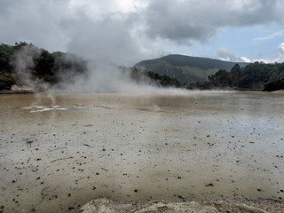 Waiotapu Thermal Wonderland Champagne Pool - New Zealand