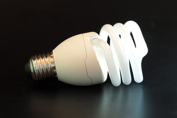 Energy saving light bulb