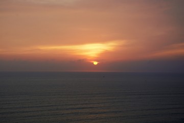 the most beatifull sunset on the Peruvian coast, sun is far away