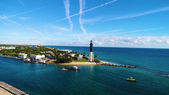 Hillsboro Inlet Lighthouse in  Hillsboro Beach, Florida, USA near Fort Lauderdale
