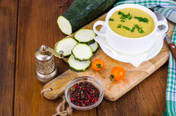 Vegetable soup zucchini cream