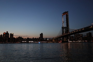 Obraz premium ブルックリン 橋 夜景