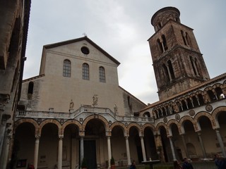 Fototapeta na wymiar Salerno - Duomo