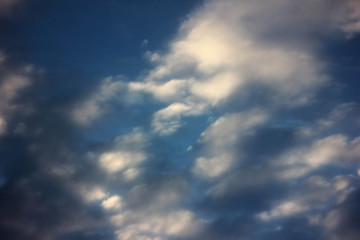 beautiful minmalistic cloudy sky
