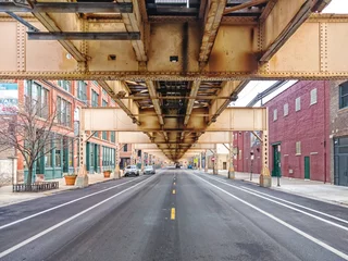 Foto op Aluminium Lake Street onder de verhoogde trein in de wijk Fulton Market, oostelijk perspectief. Hoofdstraten in Chicago, straten in Illinois. © Antwon McMullen