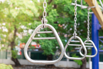 Steel hoop for climbing