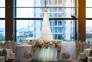 wedding cake