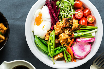 Teriyaki Tofu with Boiled Egg, Beetroot, Peas  and Riceberry Salad bowl
