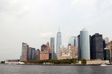 Fototapeta na wymiar NEW YORK, USA - August 31, 2018: Cloudy day in New York. View of Manhattan skyline in NYC.