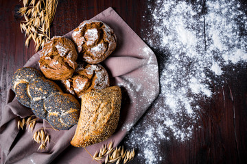 Brot - Brötchen - Bäcker - Bäckerei - Gebäck - Backwaren