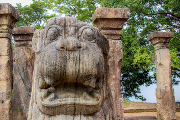 lion stone carving at polonnaruwa kingdom sri lanka