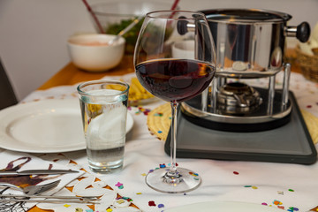 Fondue & Rotwein