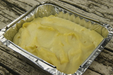 Purée de panais dans une barquette