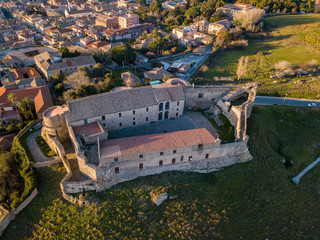 Vista aerea del castello Normanno Svevo, Vibo Valentia, Calabria, Italia. Panoramica della città...