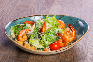 Caesar salad with shrimps