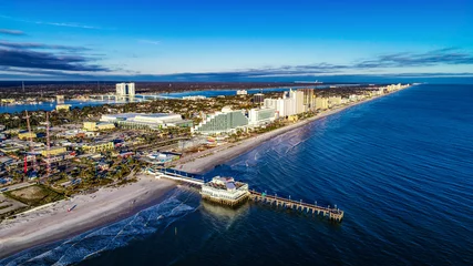 Tableaux ronds sur aluminium Descente vers la plage Vue aérienne de Daytona Beach, Floride FL