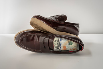 dollars and shoes, shoes prices, hundred dollars, loafers.