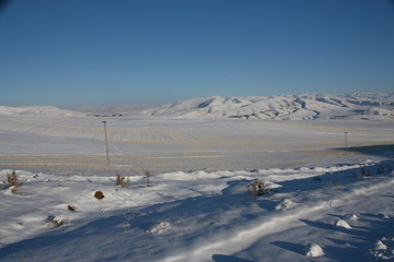 montagnes iraniennes en hiver