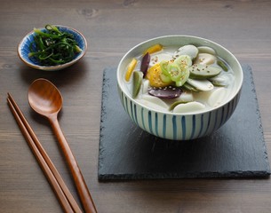 한국의 전통음식 떡국 