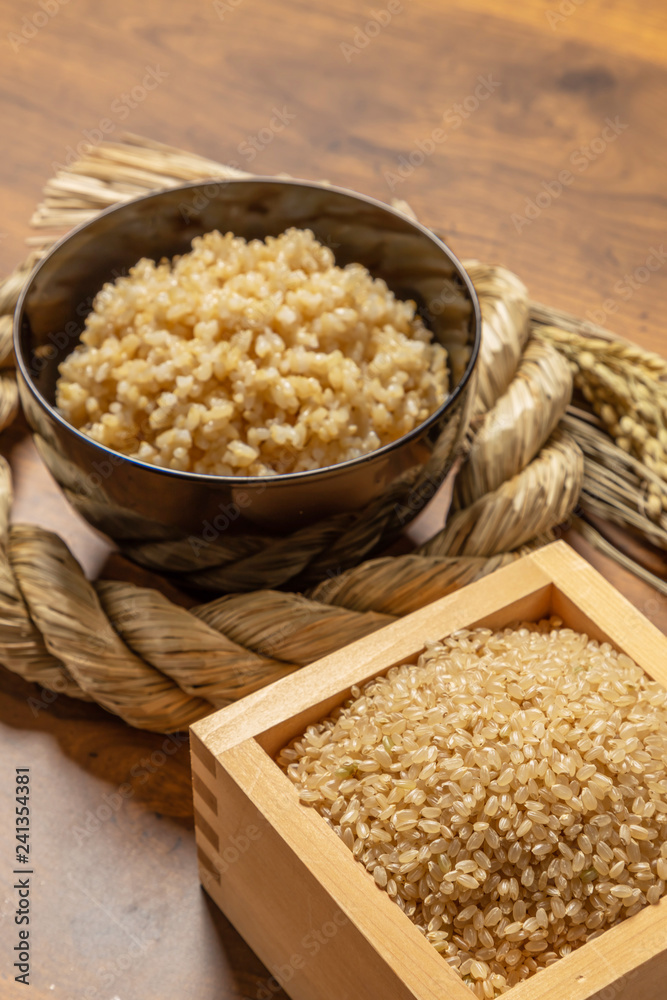 Wall mural 玄米ご飯　brown rice japanese food