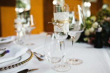 table setup, wedding guest table, reception layout
